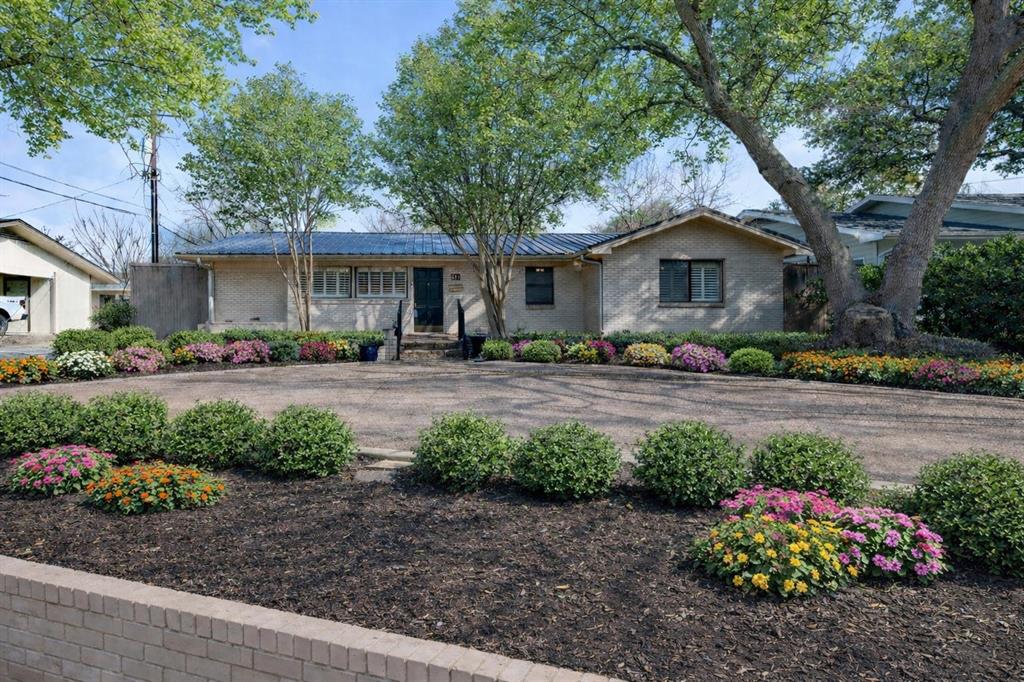 Country Club Heights - Residential