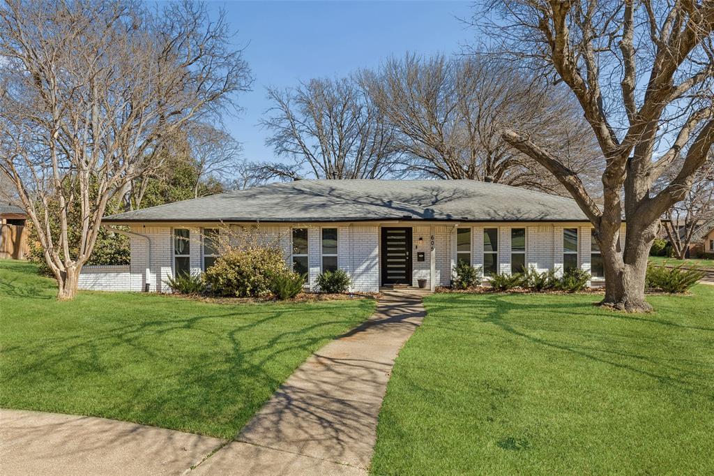 Glen Oaks - Residential