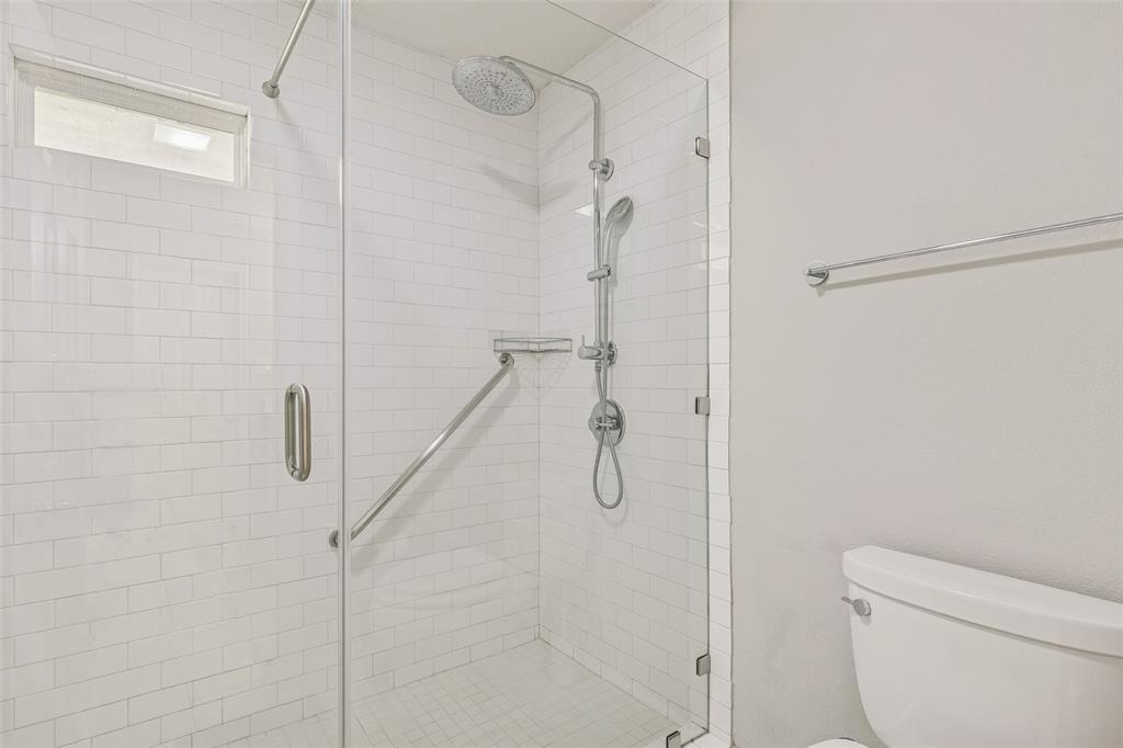 Glen Oaks - Residential