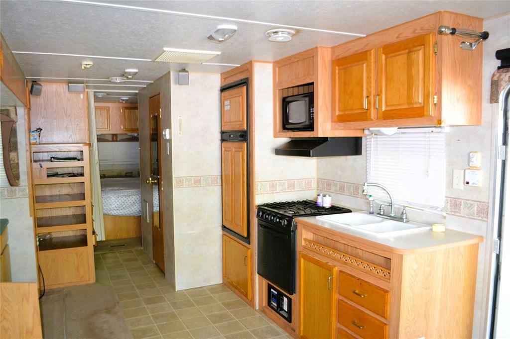 Sun Eagle Bay - Residential