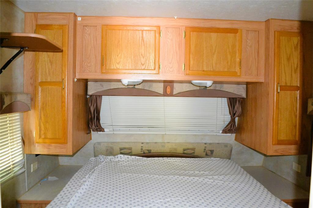 Sun Eagle Bay - Residential