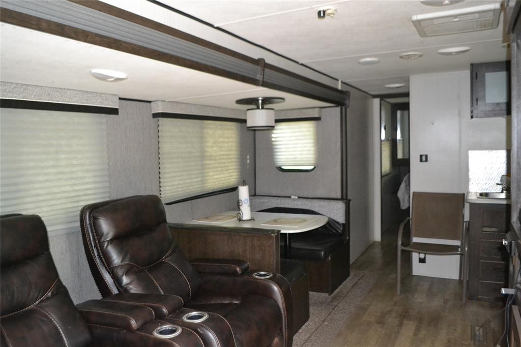 Sun Eagle Bay - Residential
