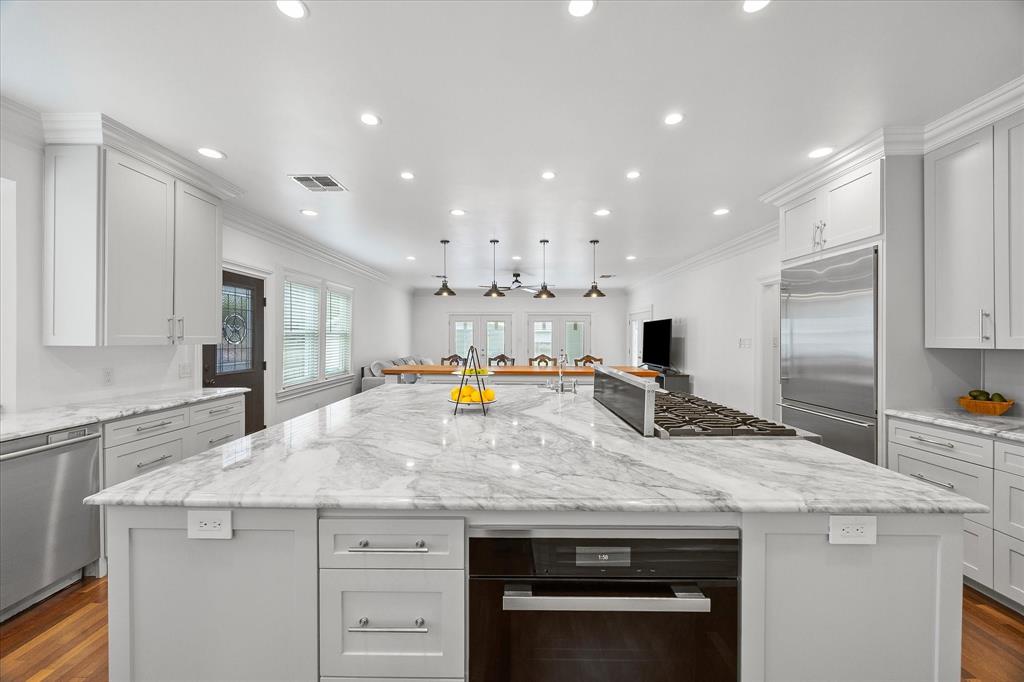 Westvue - Residential