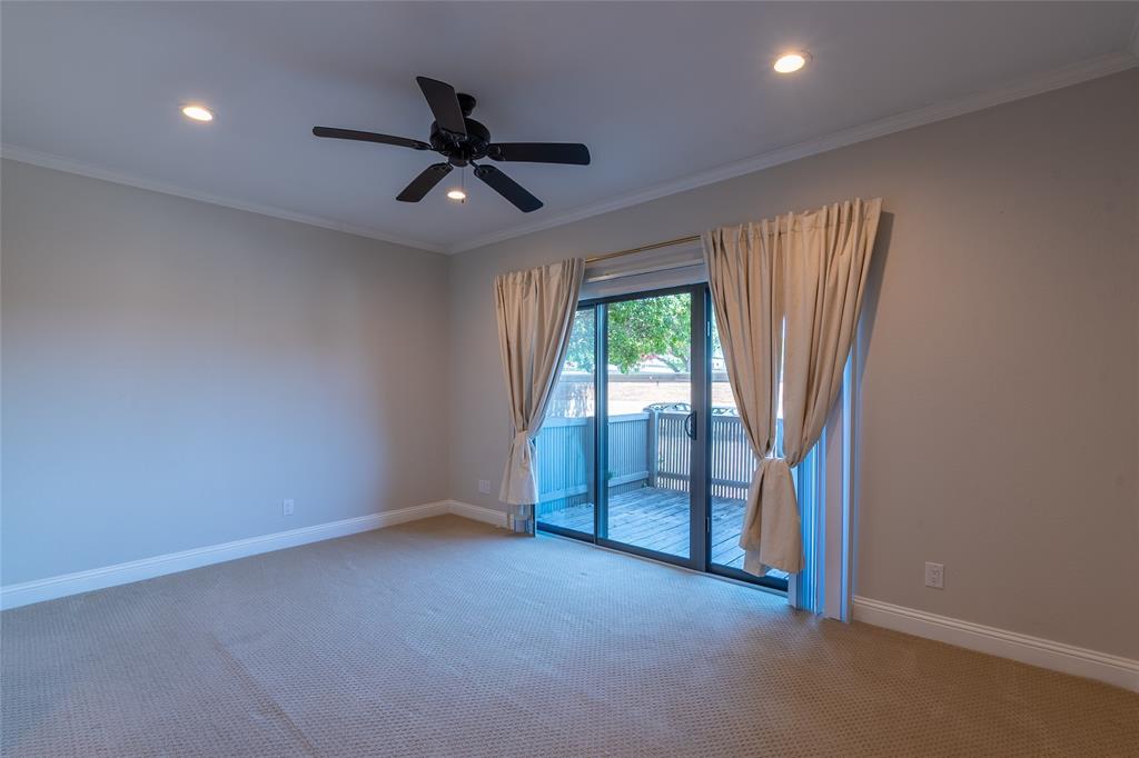 Royal Lane Condos 5800 - Residential