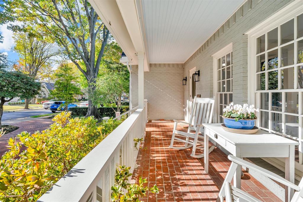 S M U Heights - Residential