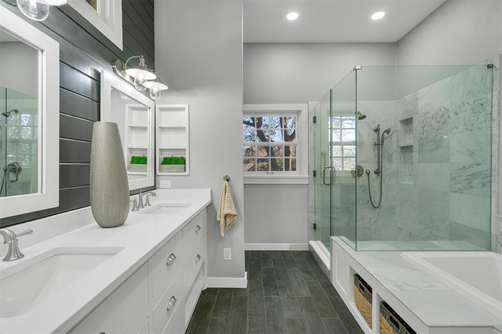 S M U Heights - Residential