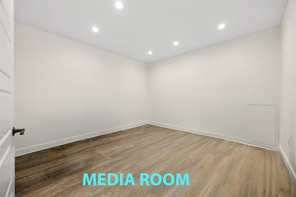 Maw & Paw Estates - Residential