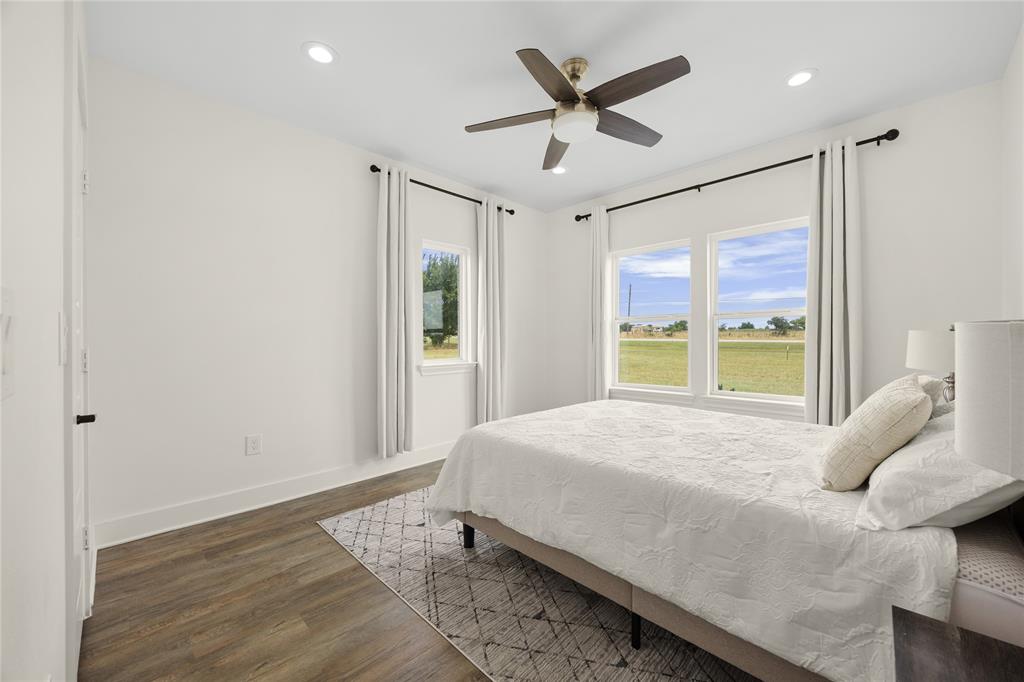 Maw & Paw Estates - Residential