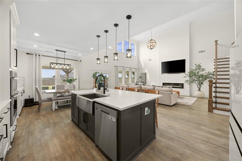Maw & Paw Estates - Residential