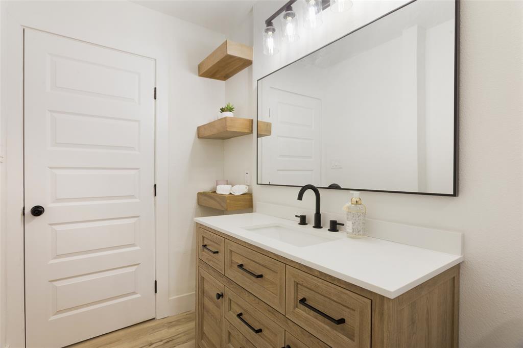 Brooks-Moreland Add - Residential