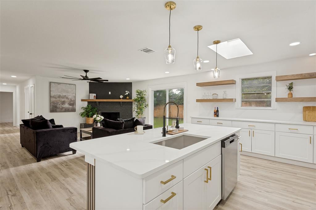 Brooks-Moreland Add - Residential