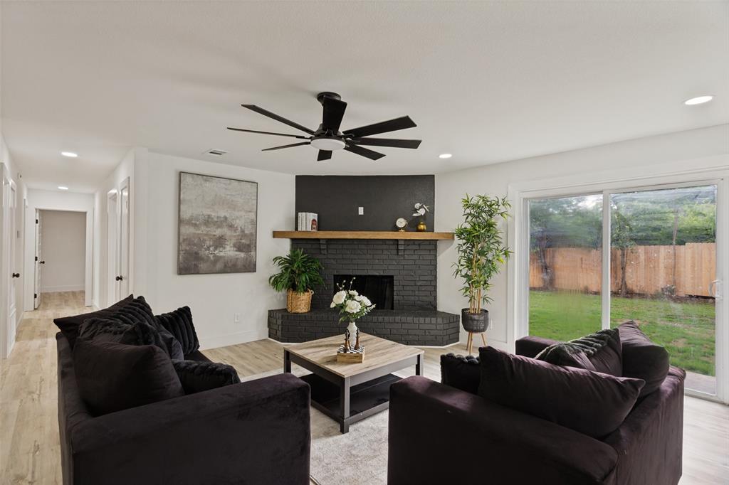 Brooks-Moreland Add - Residential