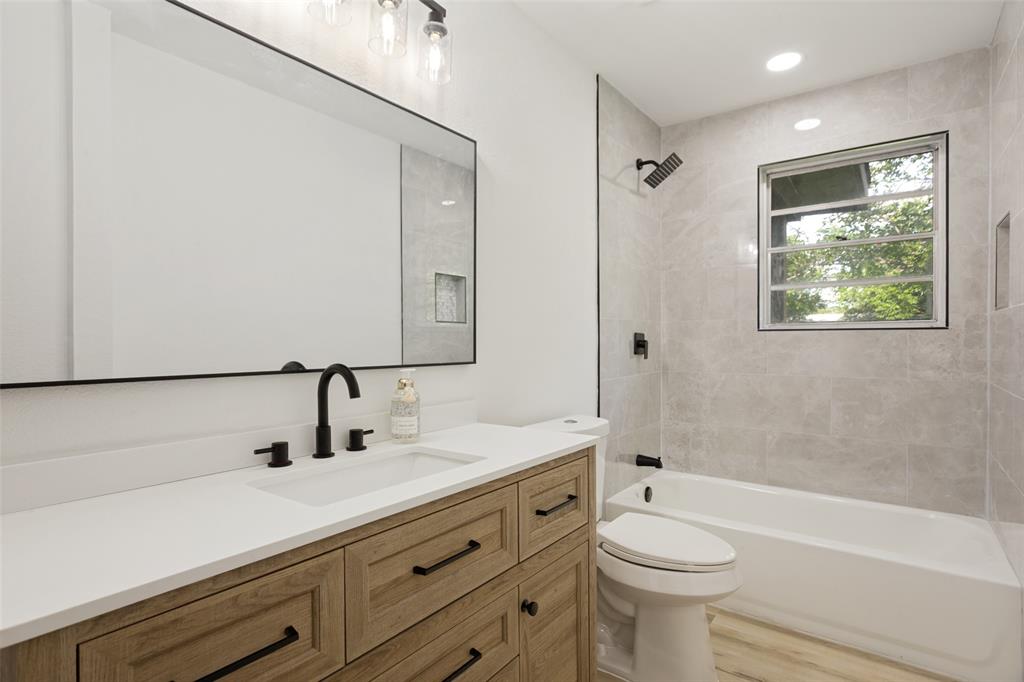 Brooks-Moreland Add - Residential