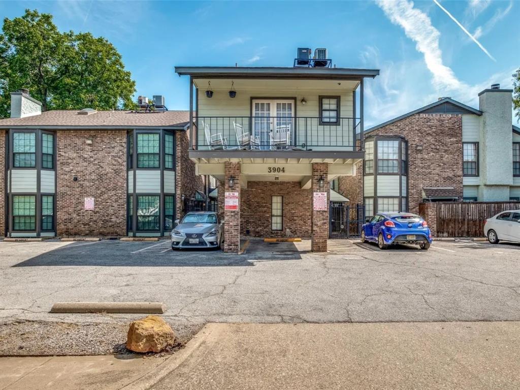 Courtyard Condominium - Residential