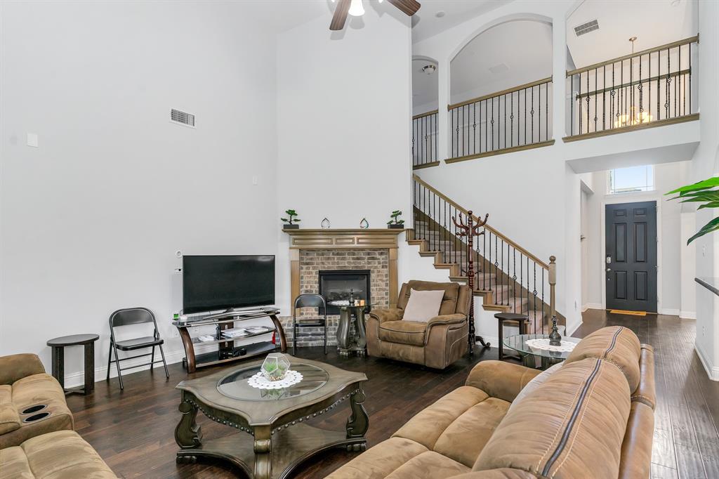 Primrose Xing - Residential