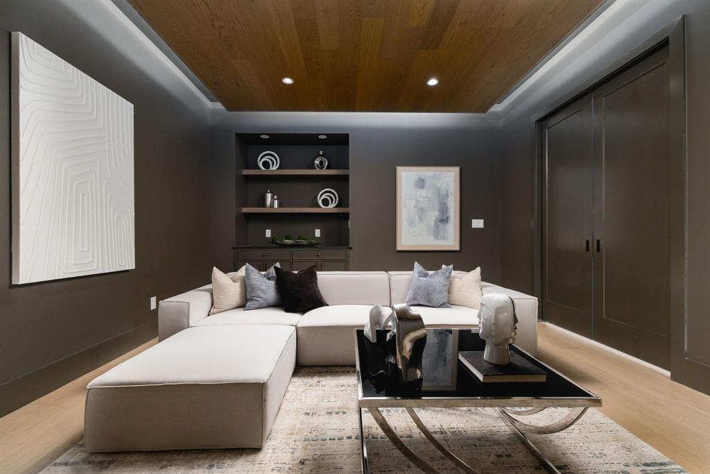 Coronado Hills - Residential