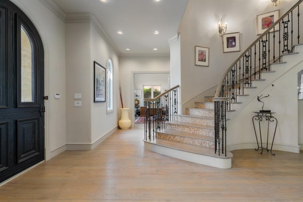 CrestManor Estate - Residential