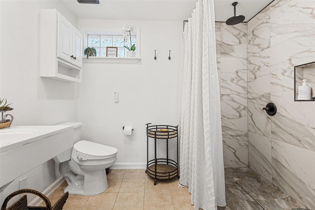 Decordova Bend Estate - Residential