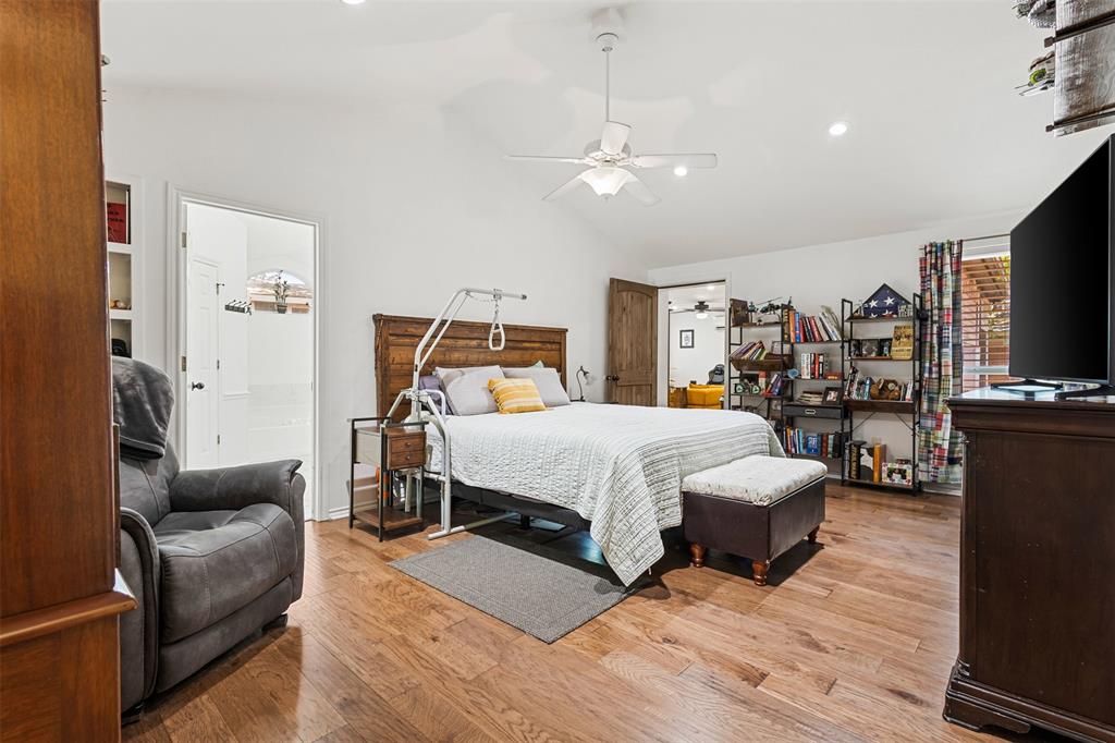 Decordova Bend Estate - Residential