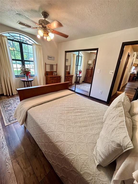 Nocona Lake Estate - Residential