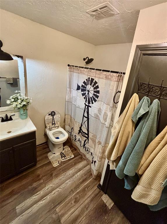 Nocona Lake Estate - Residential