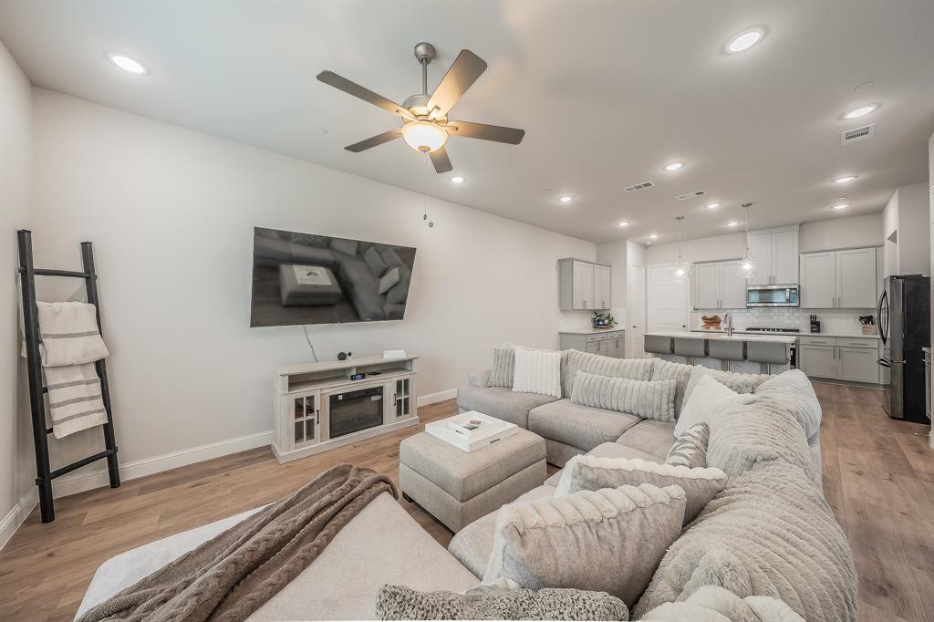 Kensington Place - Residential