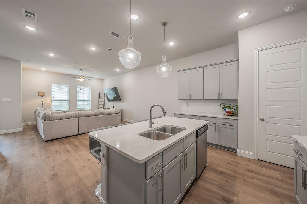 Kensington Place - Residential