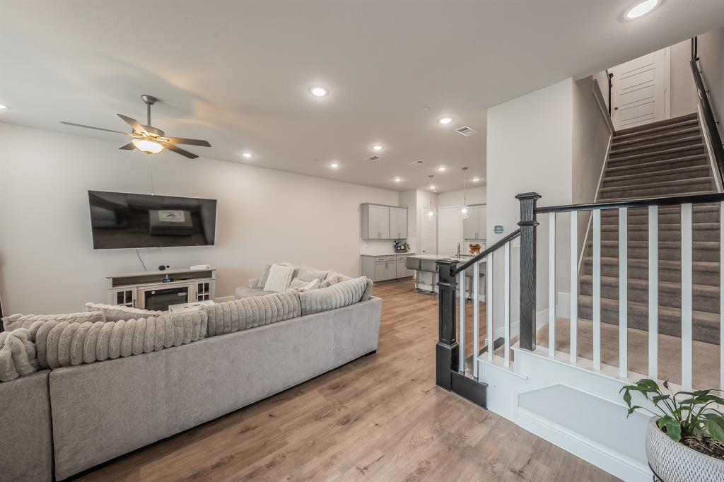 Kensington Place - Residential