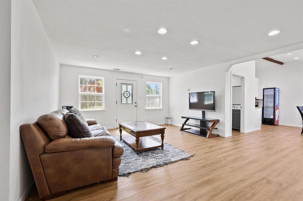 Simmons Shores - Residential