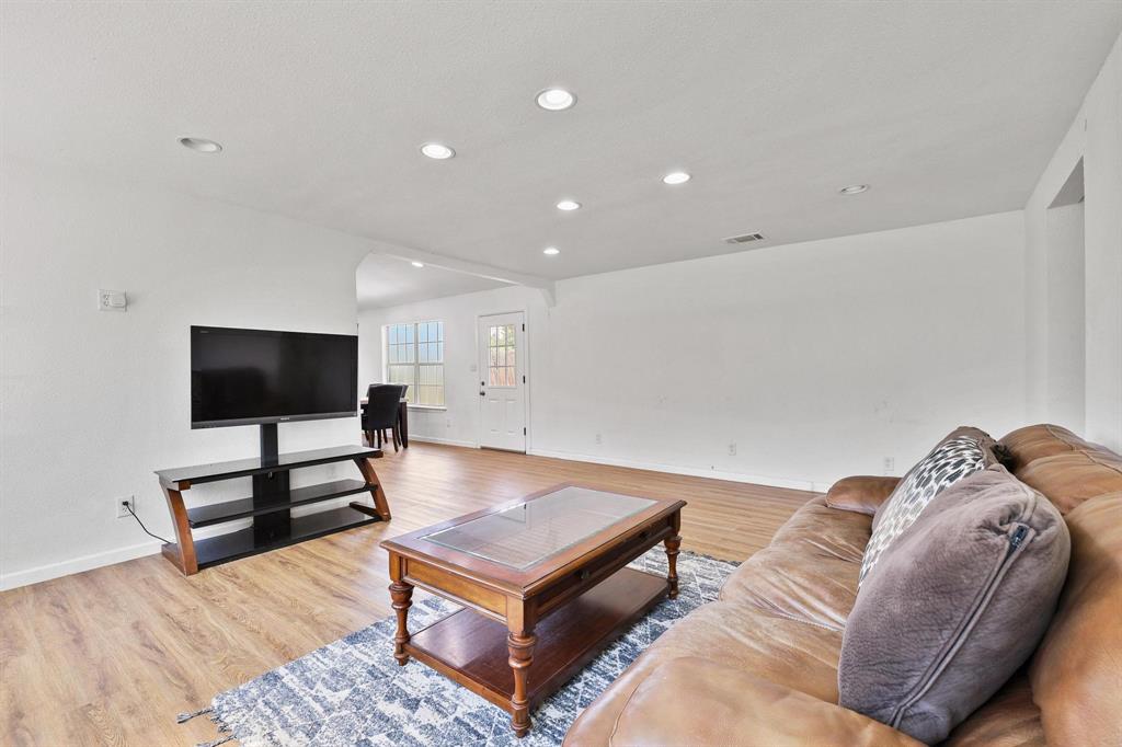 Simmons Shores - Residential