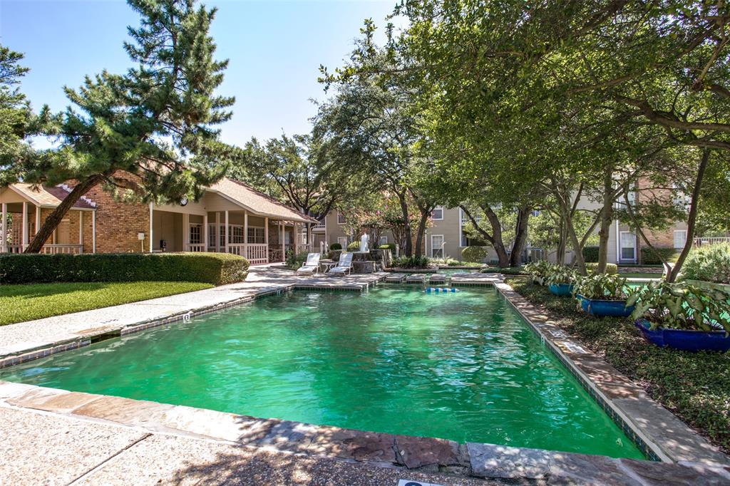 Copperfield Condos Ph 01 02 - Residential