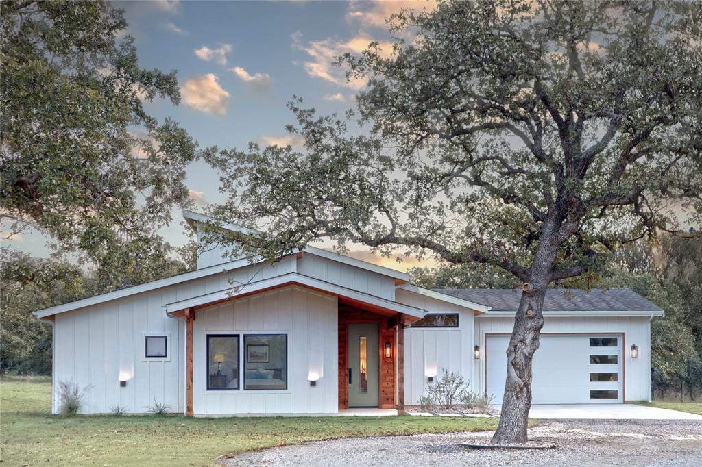 AURTHORS CORNER - Residential
