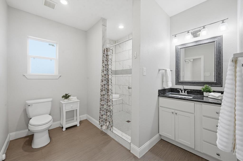Brook Hollow Bedford - Residential