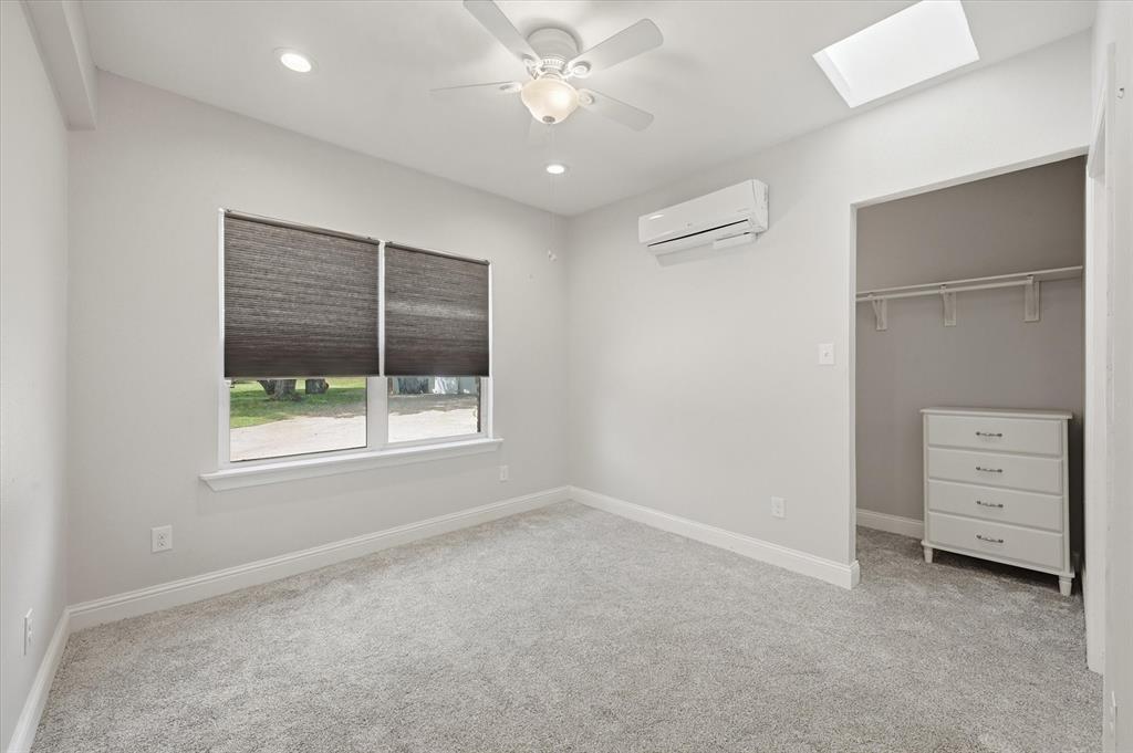 Brook Hollow Bedford - Residential
