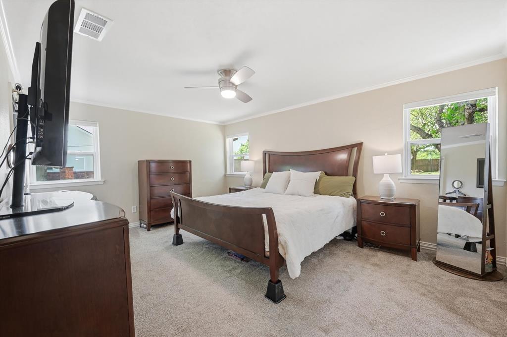 Brook Hollow Bedford - Residential