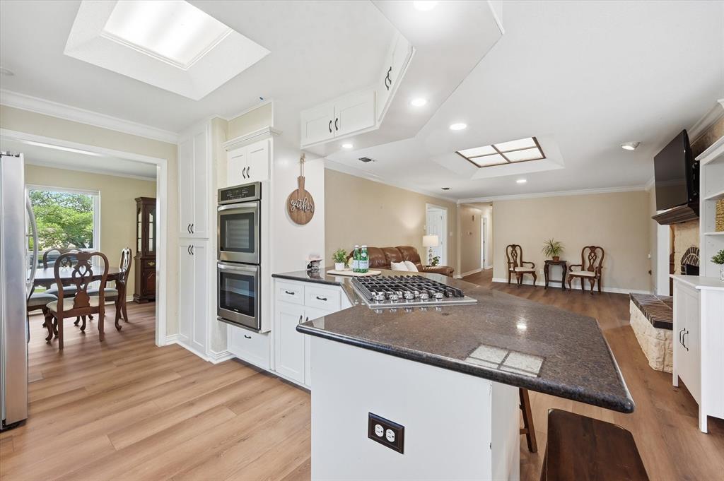 Brook Hollow Bedford - Residential