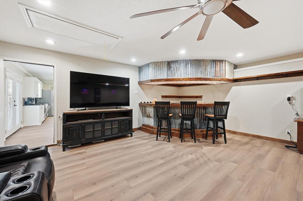 Brook Hollow Bedford - Residential