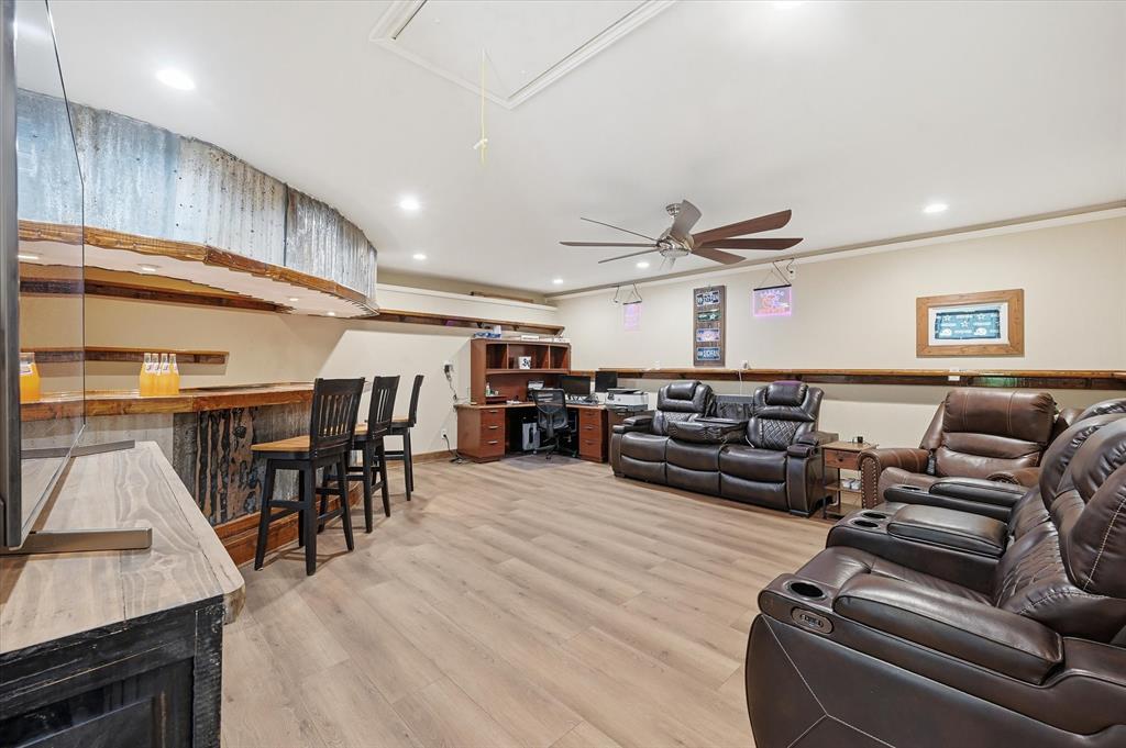 Brook Hollow Bedford - Residential
