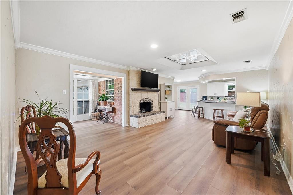 Brook Hollow Bedford - Residential