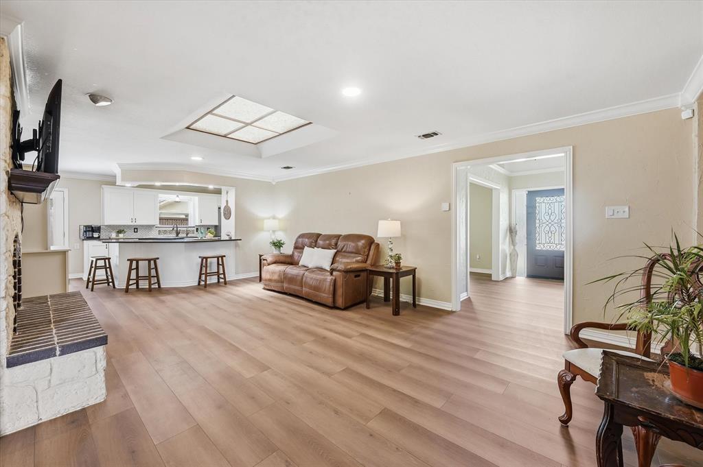 Brook Hollow Bedford - Residential