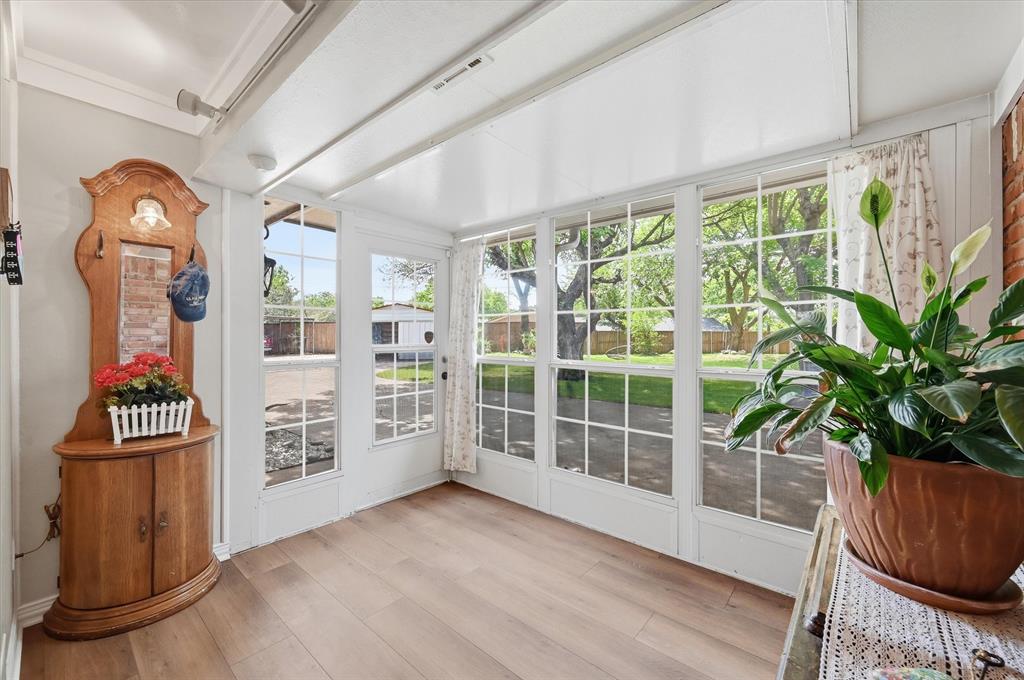 Brook Hollow Bedford - Residential
