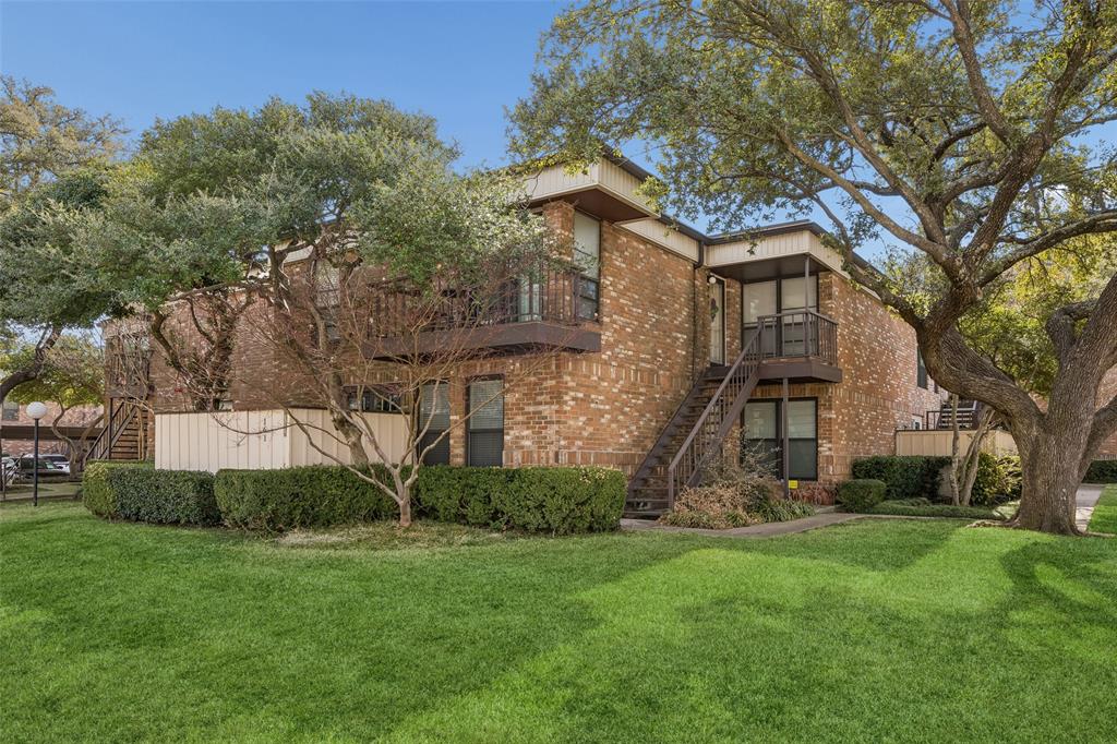 Danbury Condo - Residential