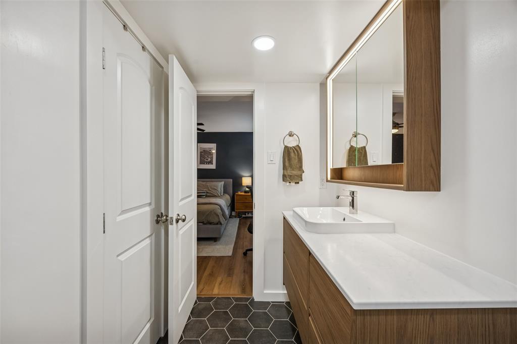 Danbury Condo - Residential