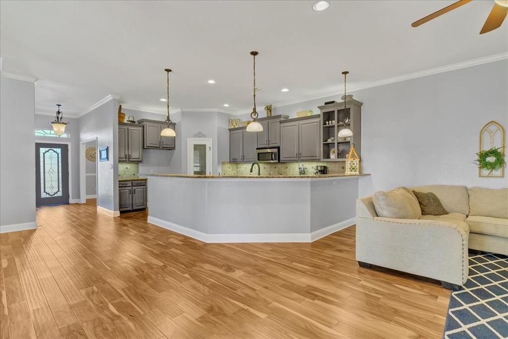 Fountain Village - Residential