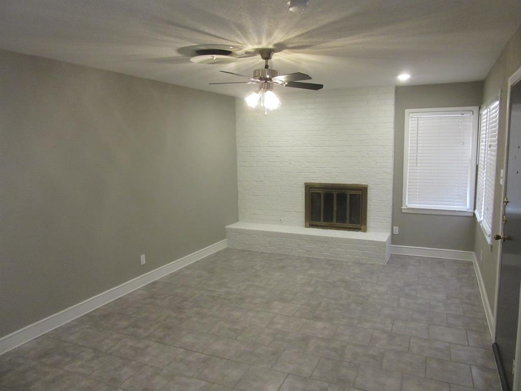 Brookhollow - Residential Lease