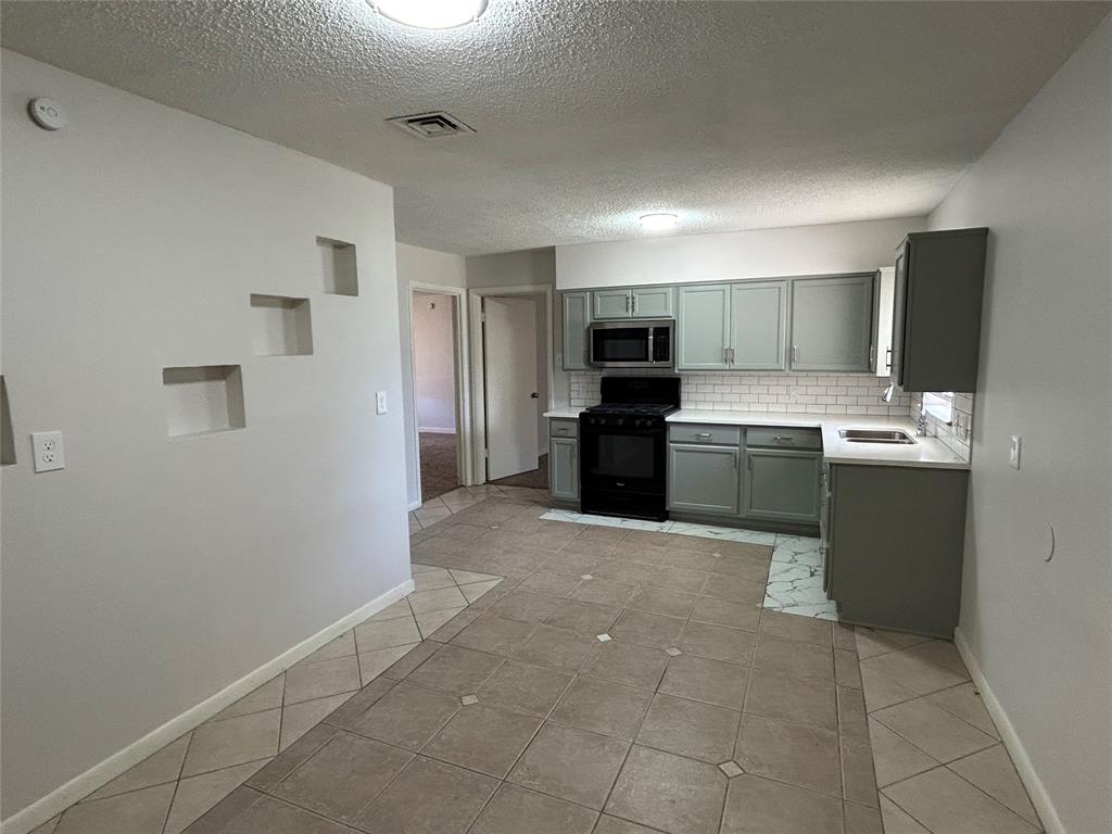 Oakland Hills 01 - Residential