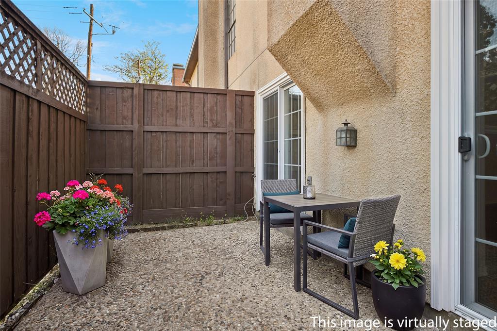 4418 BOWSER CONDOMINIUM - Residential