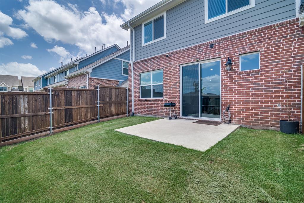 Woodbridge Twnhms Tr A-4, Ph 1 - Residential