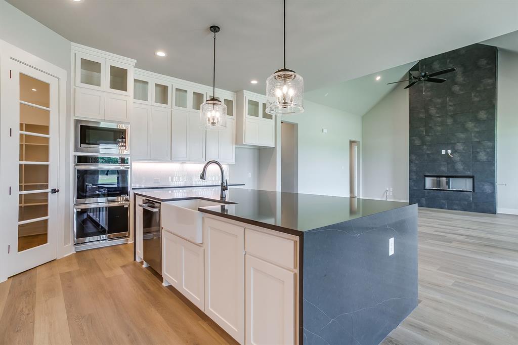 Peaks at Lone Elm - Residential