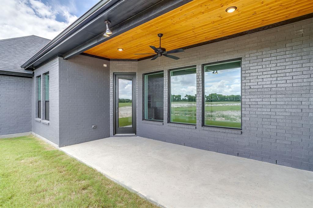 Peaks at Lone Elm - Residential